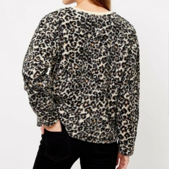 LOFT Leopard Print Fluffy Sherpa Crewneck Size Large - Picture 3 of 10